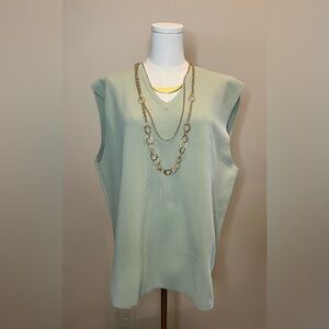 Chic Sweater Vest by Aleeza Paris size LARGE